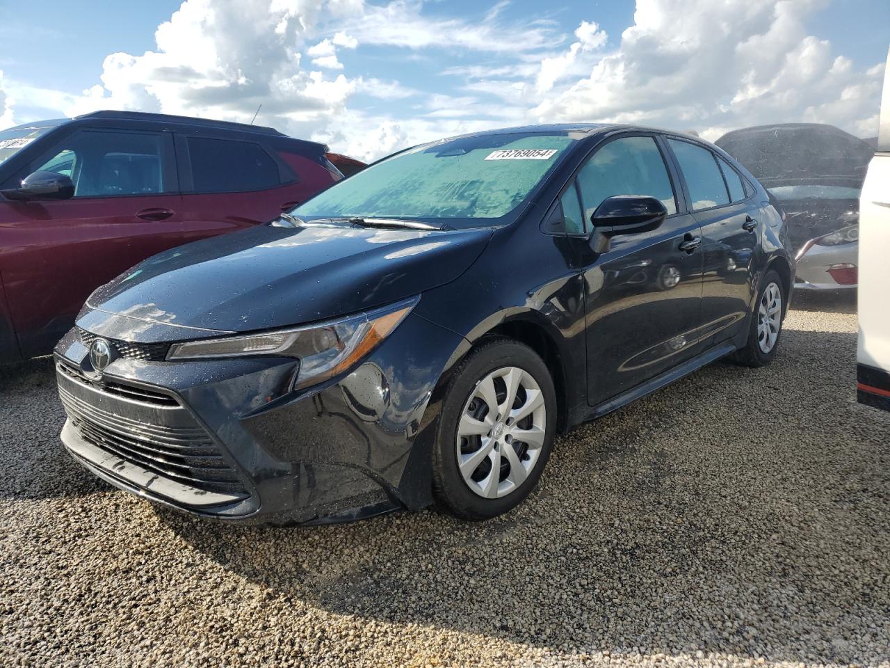 TOYOTA COROLLA LE 2024