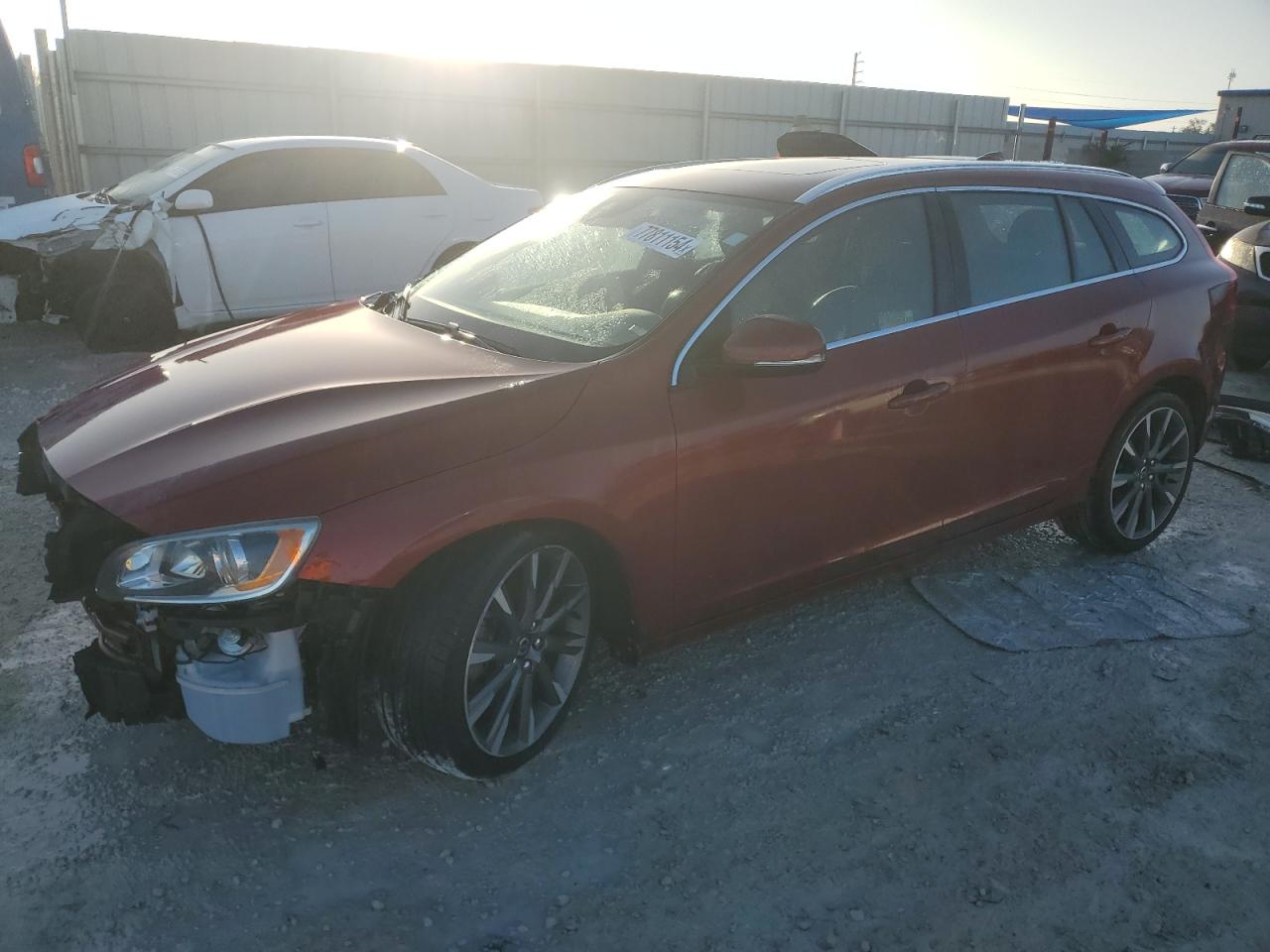 VOLVO V60 PREMIE 2015