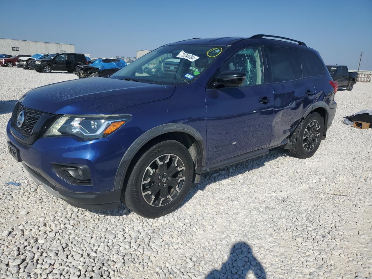 NISSAN PATHFINDER 2019