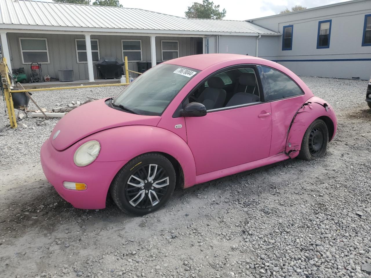 VOLKSWAGEN NEW BEETLE 2003