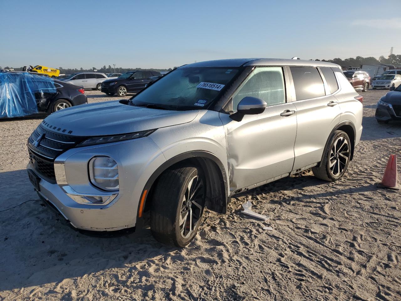 MITSUBISHI OUTLANDER 2023
