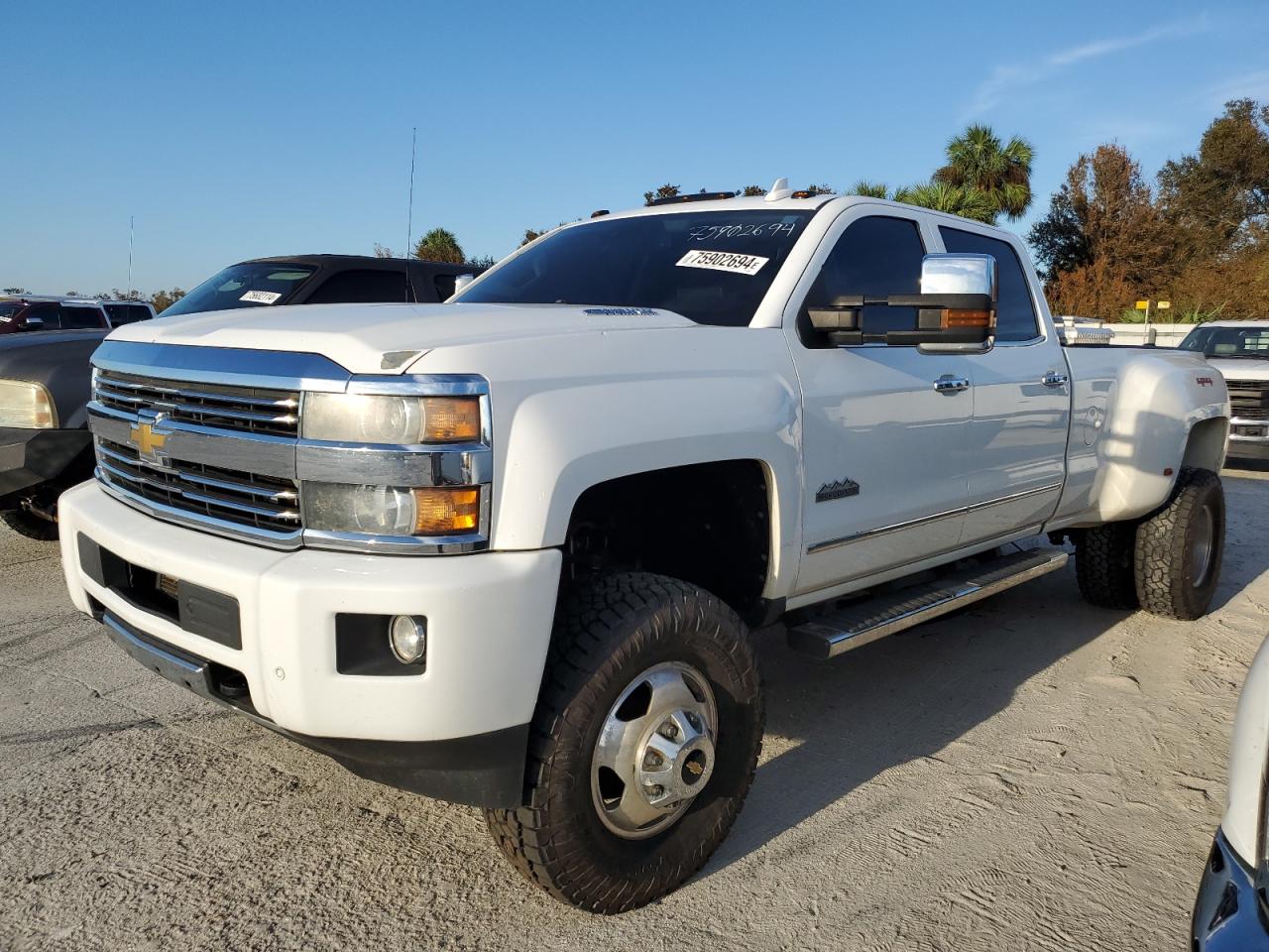 CHEVROLET SILVERADO 2015