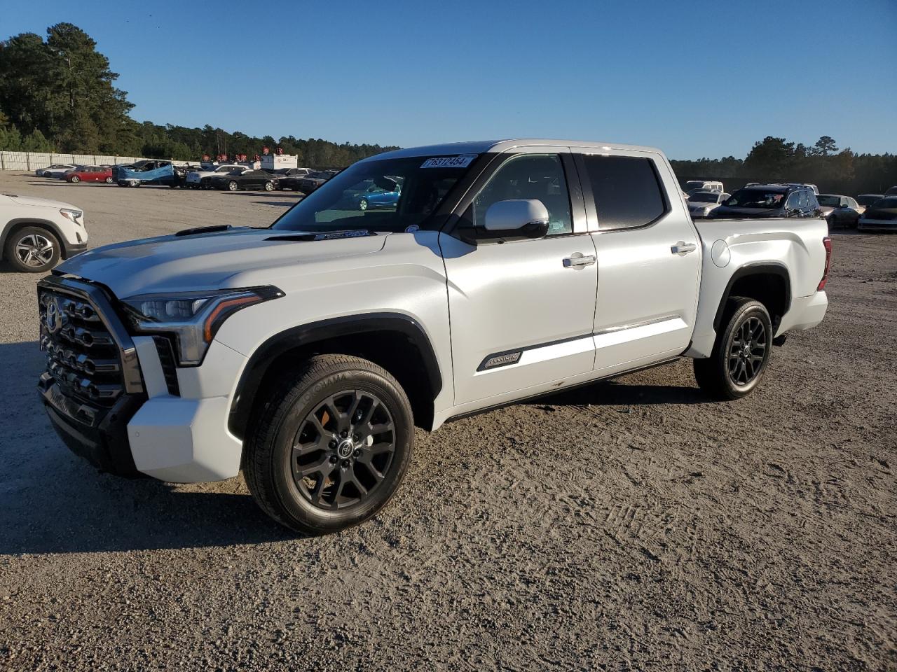 TOYOTA TUNDRA CRE 2024