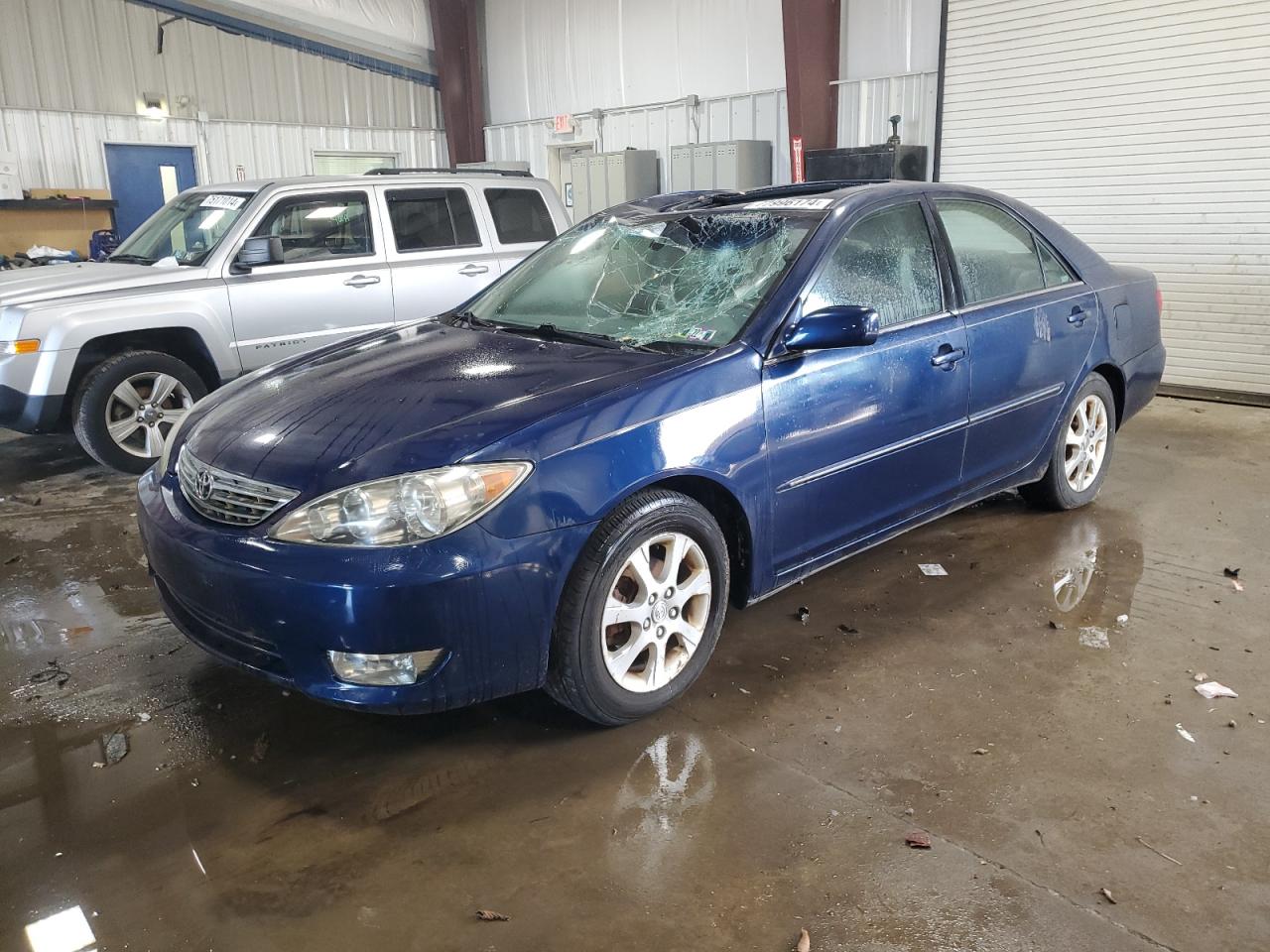 TOYOTA CAMRY LE 2005