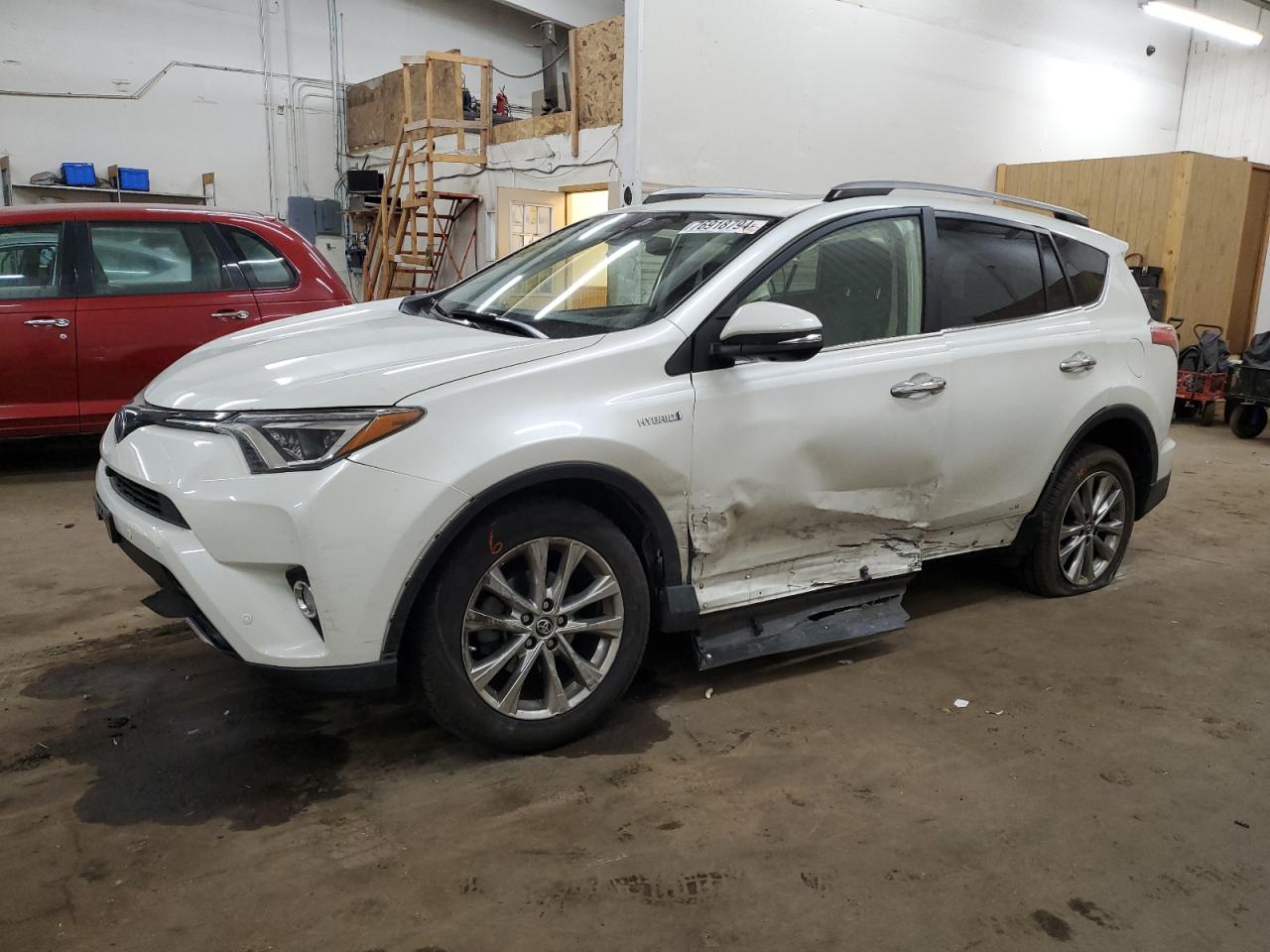 TOYOTA RAV4 HV LI 2018