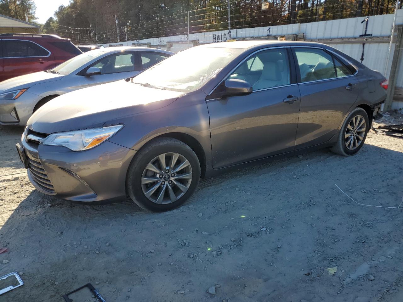 TOYOTA CAMRY LE 2016