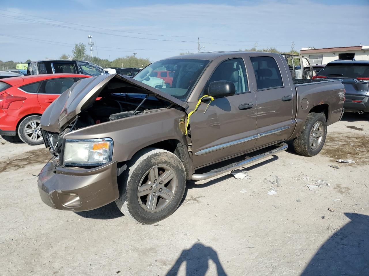 DODGE DAKOTA LAR 2010