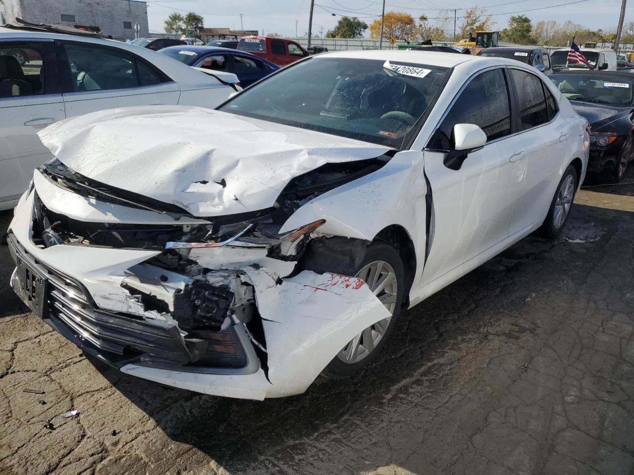 TOYOTA CAMRY LE 2021