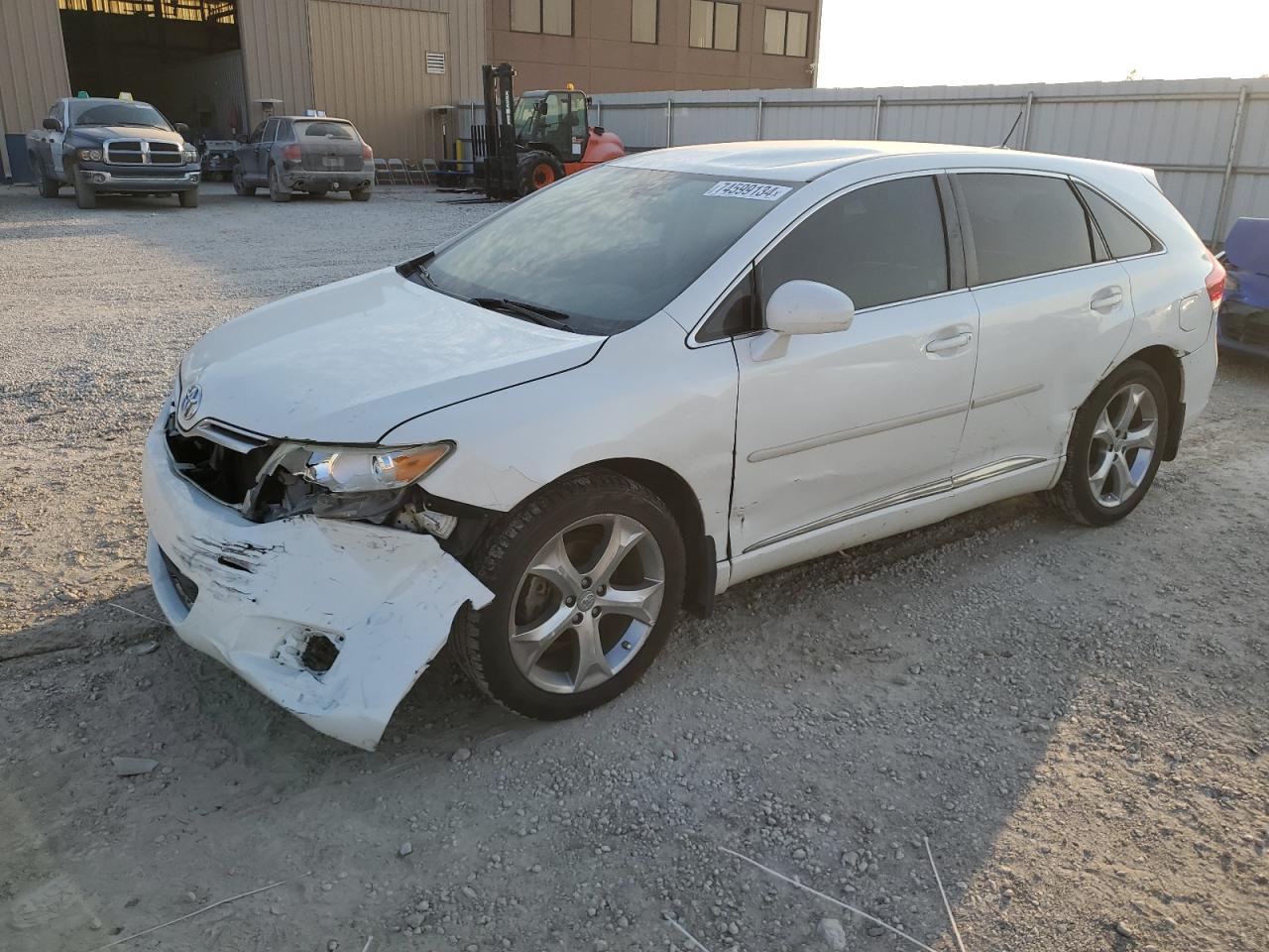 TOYOTA VENZA 2011