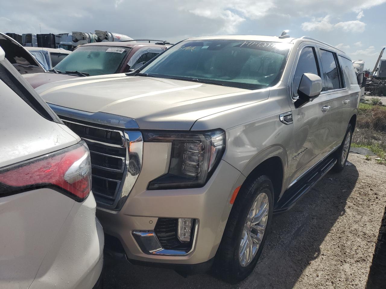 GMC YUKON XL C 2023