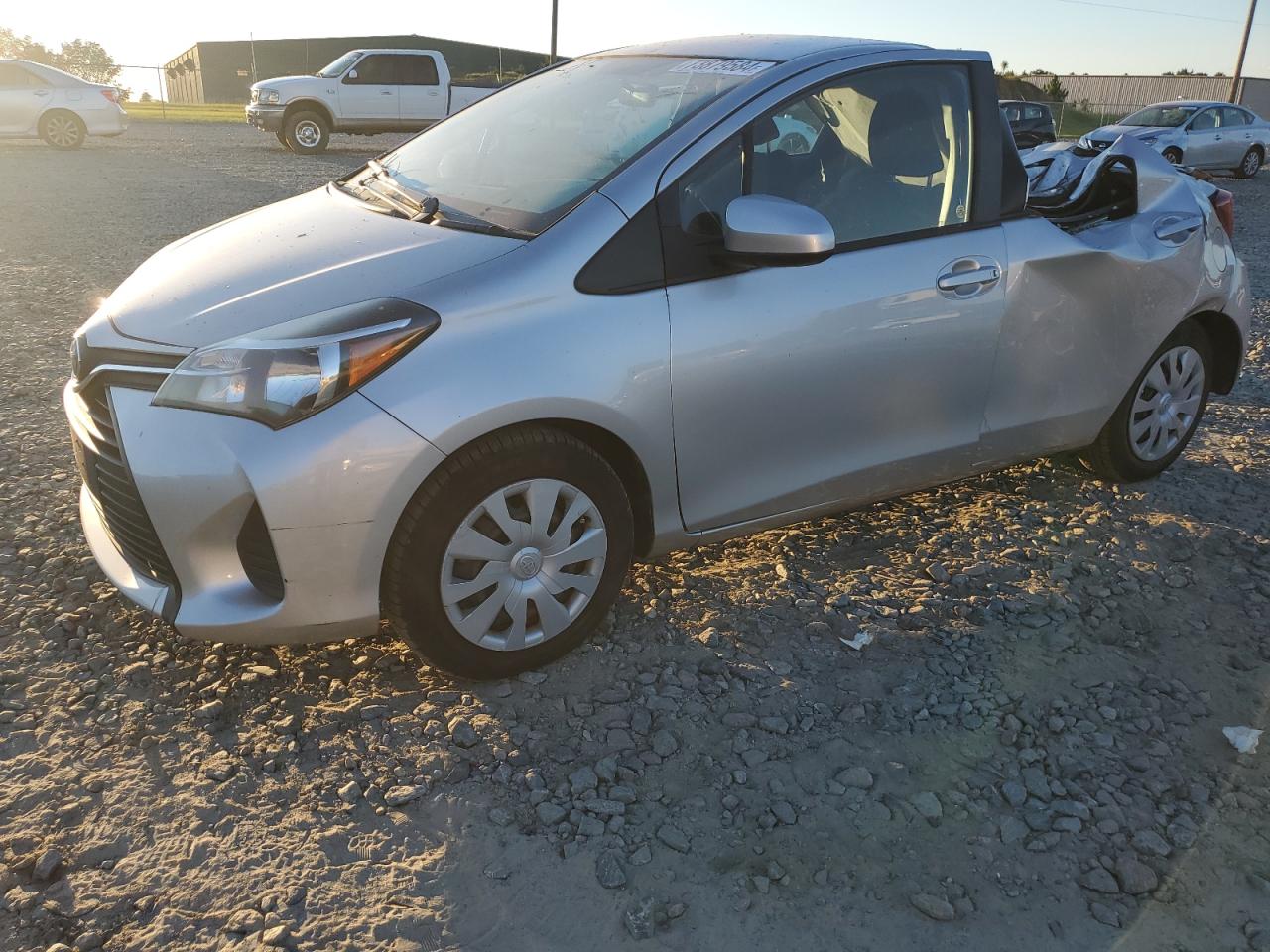 TOYOTA YARIS L 2016
