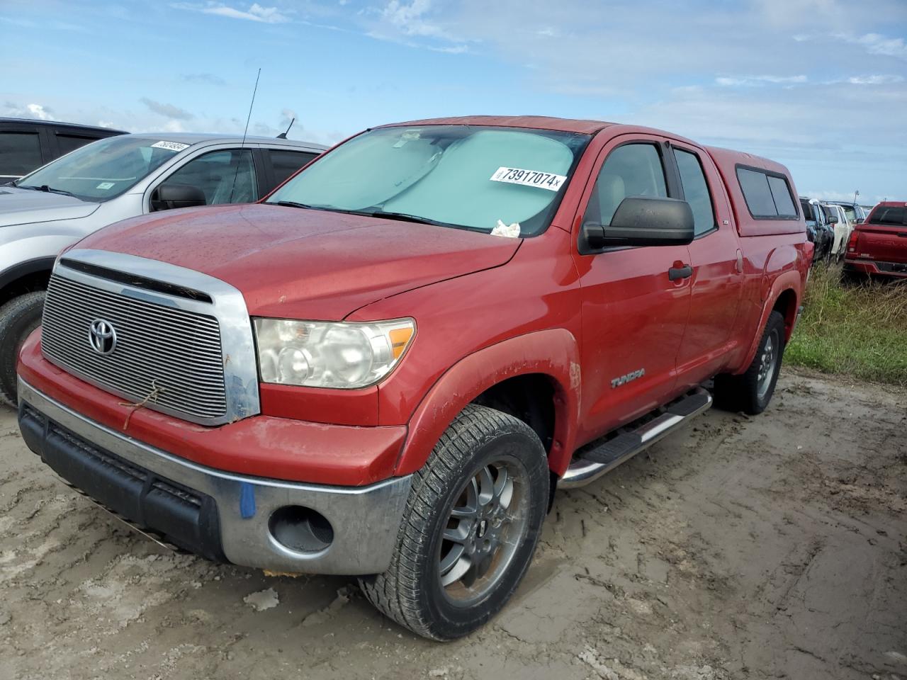 TOYOTA TUNDRA DOU 2011