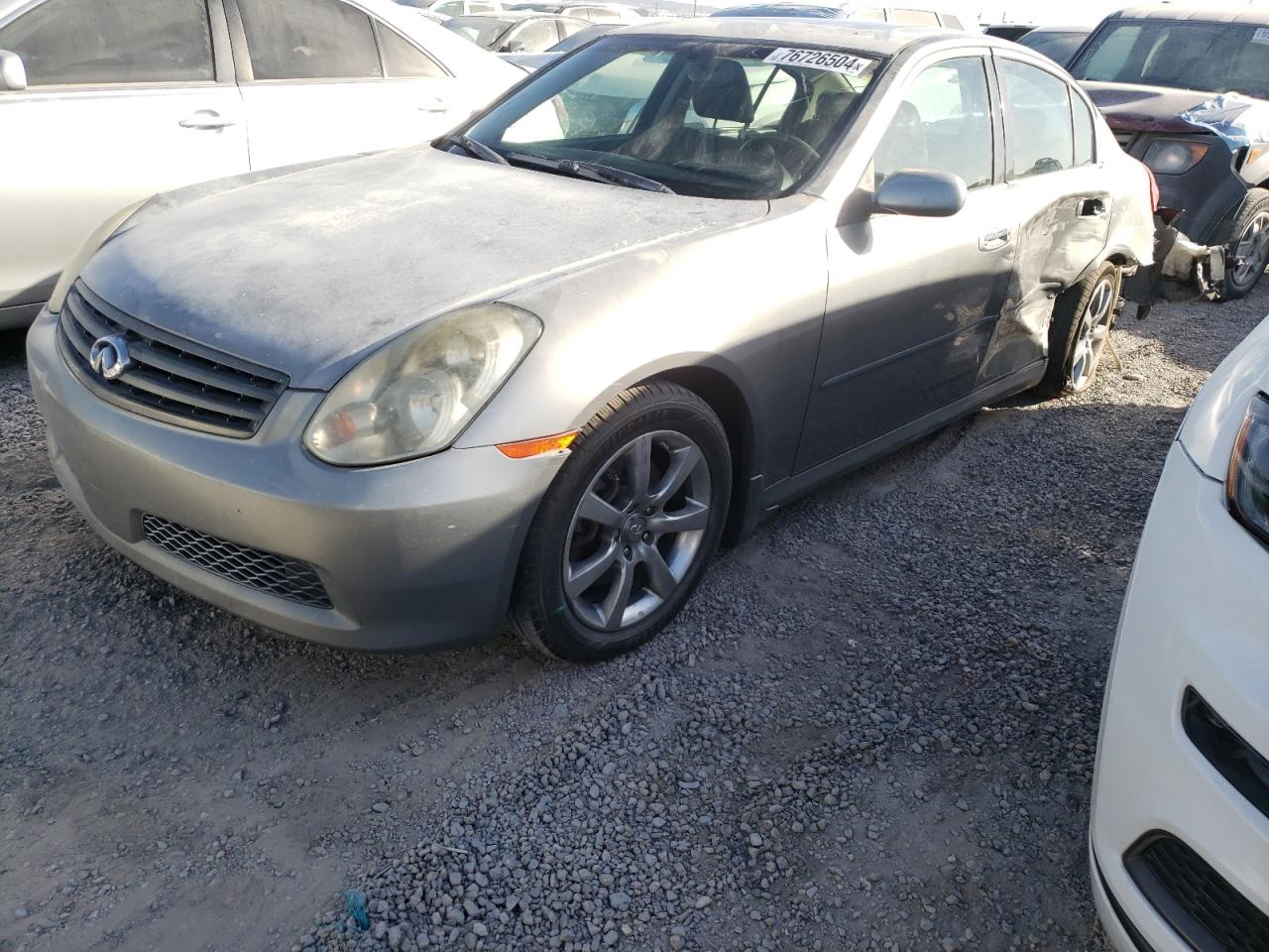 INFINITI G35 2005