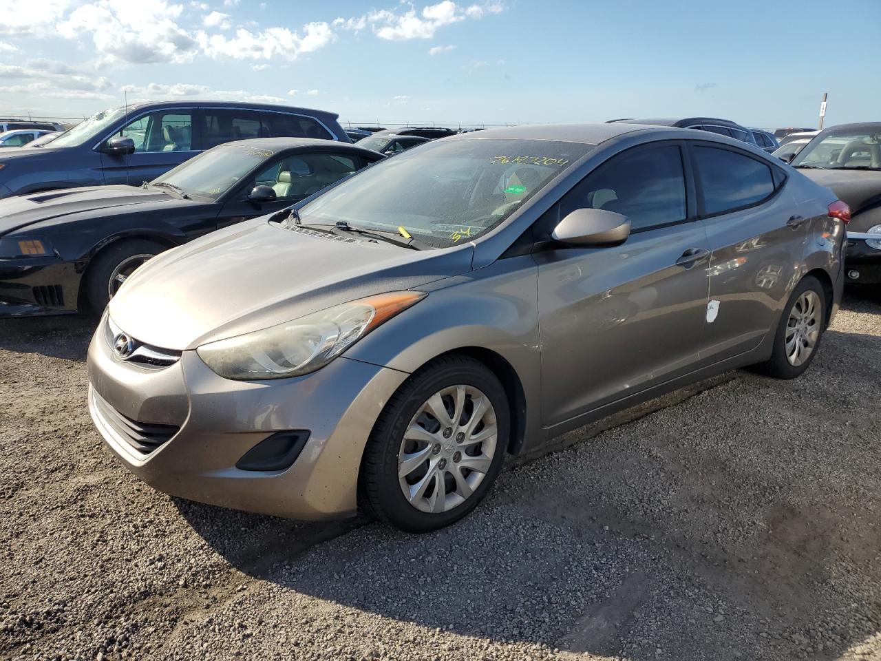 HYUNDAI ELANTRA GL 2013