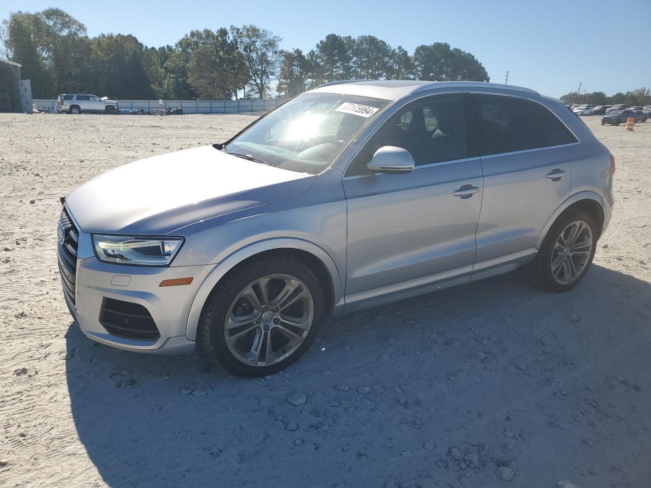 AUDI Q3 PREMIUM 2016