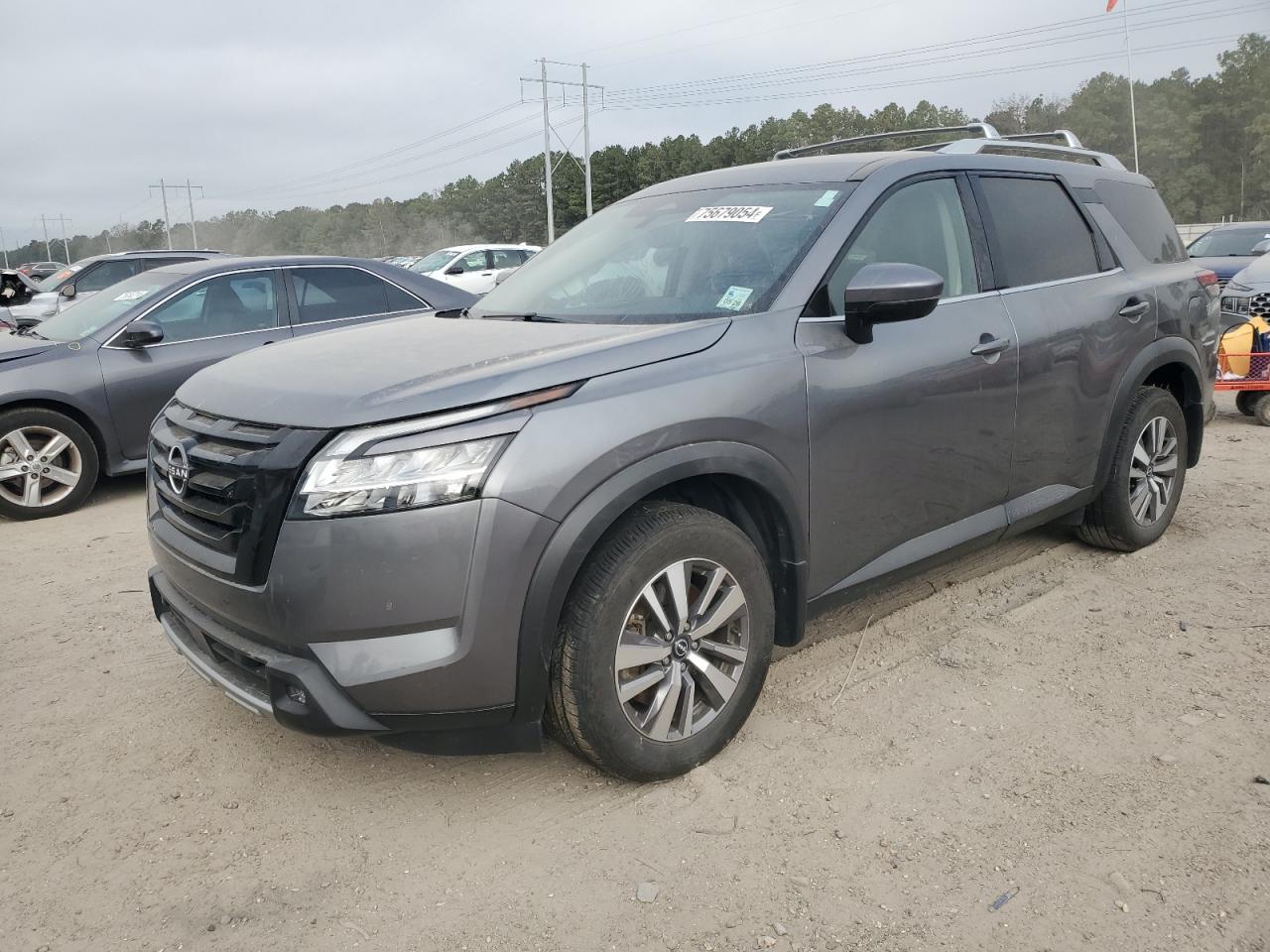 NISSAN PATHFINDER 2022