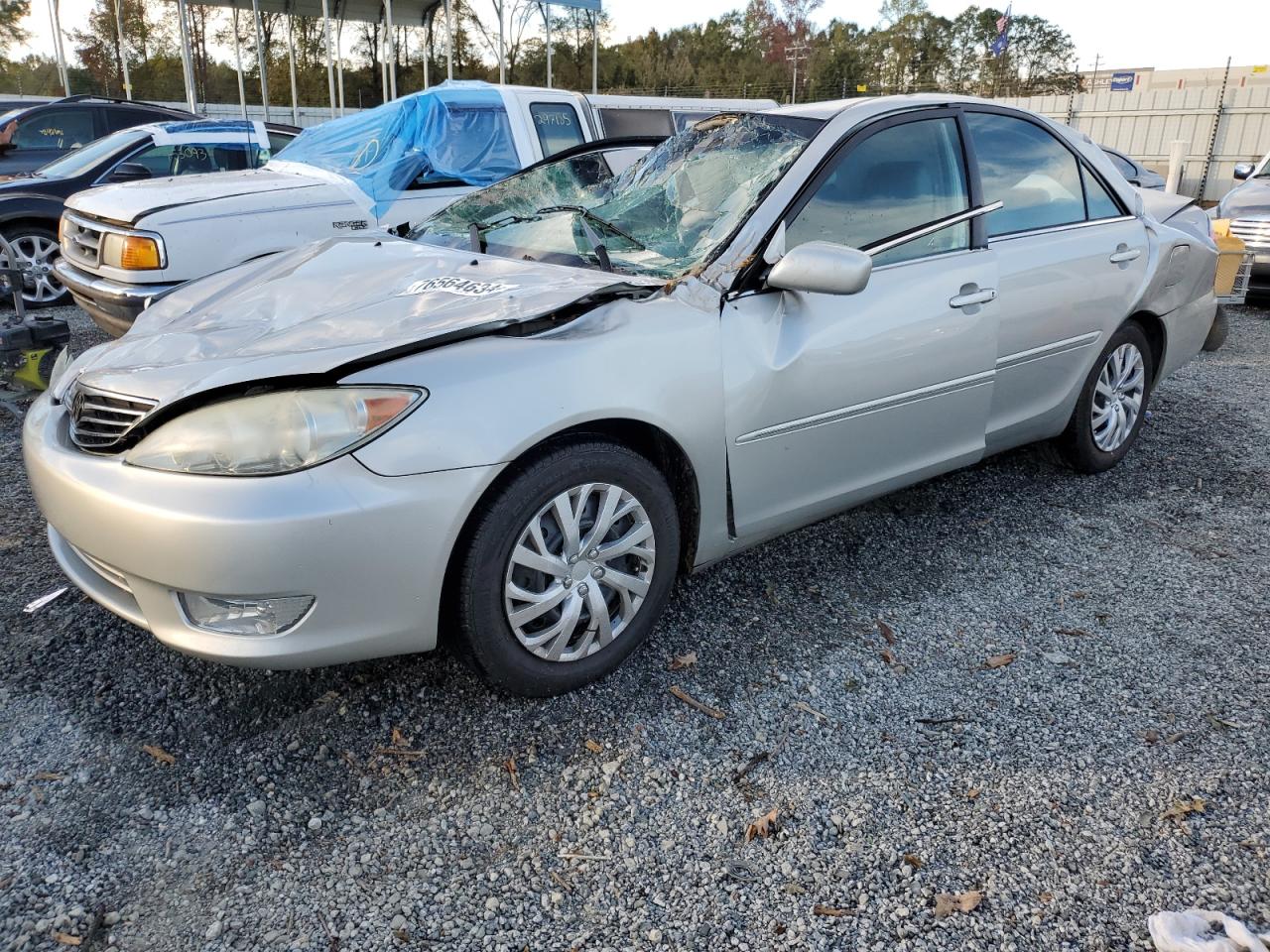 TOYOTA CAMRY LE 2005