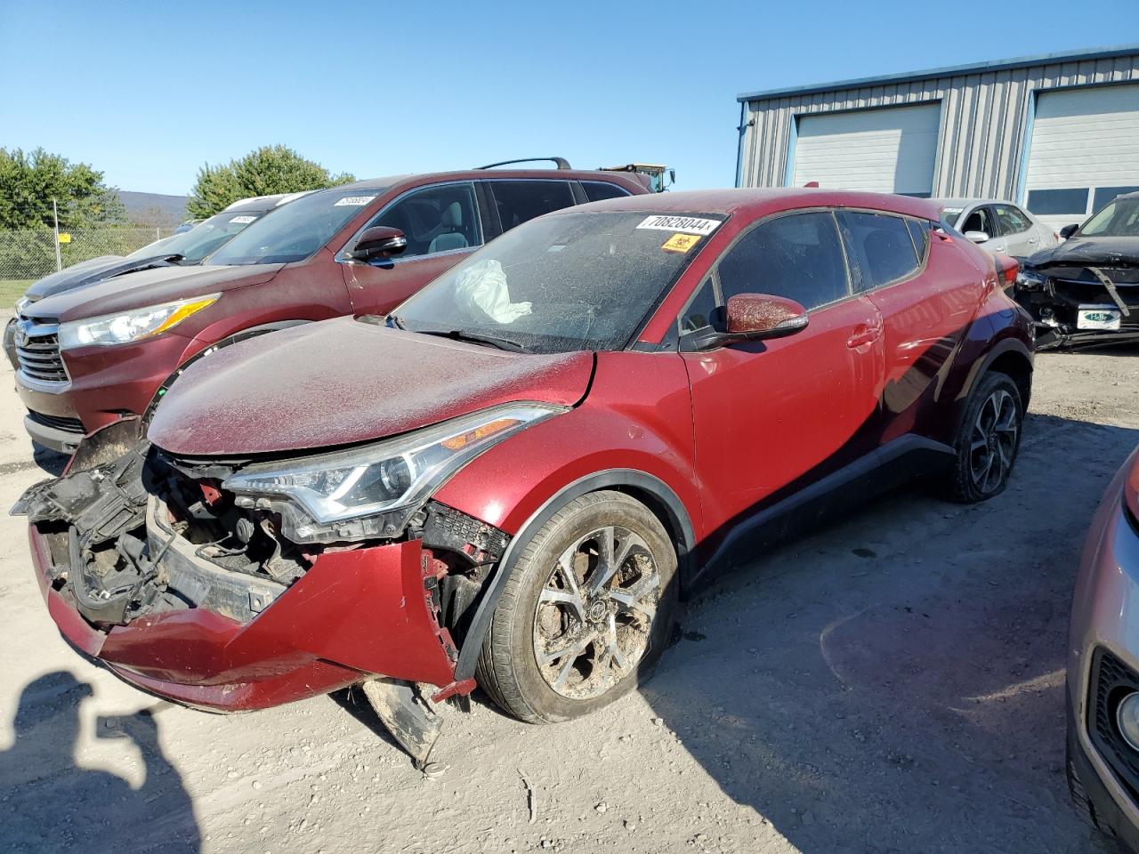 TOYOTA C-HR XLE 2018