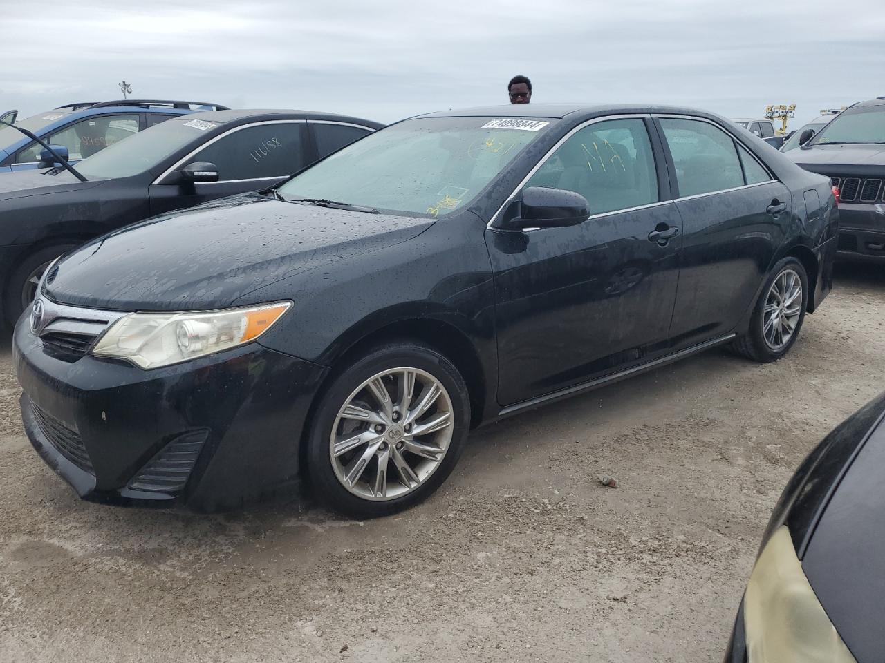 TOYOTA CAMRY BASE 2012