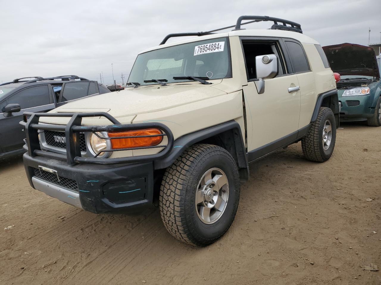 TOYOTA FJ CRUISER 2008