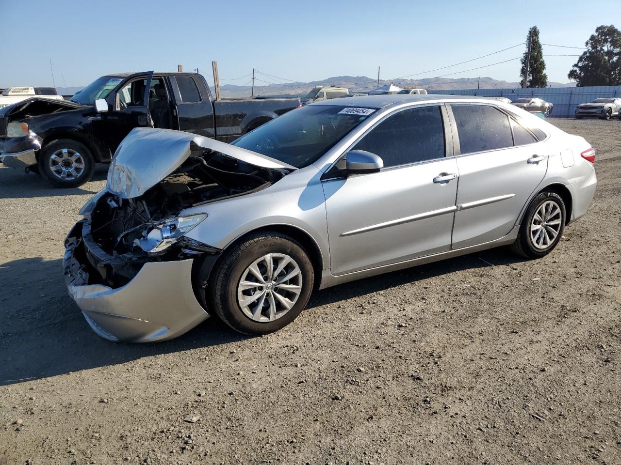 TOYOTA CAMRY LE 2015