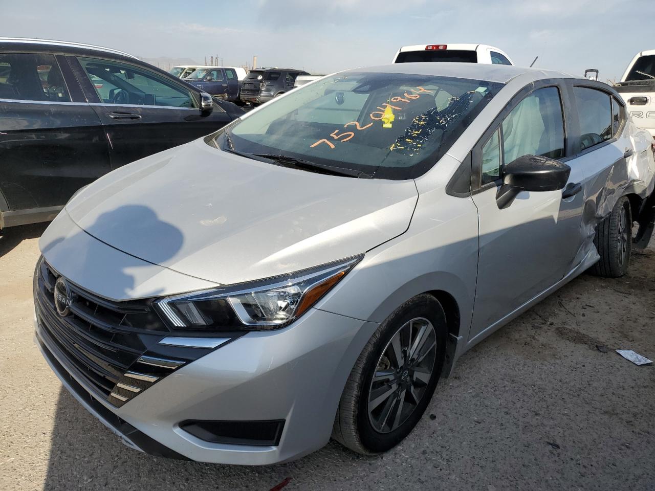 NISSAN VERSA S 2024