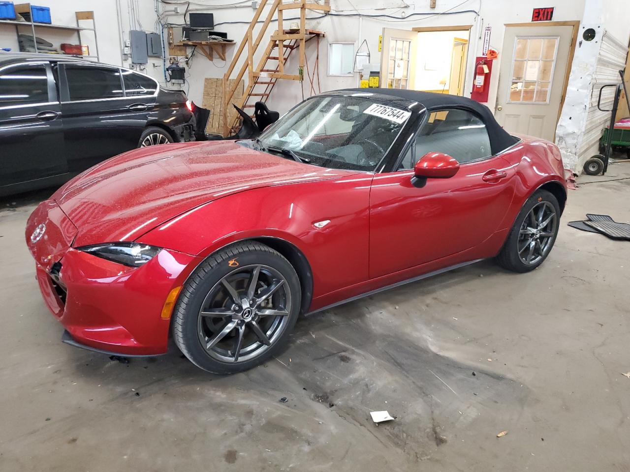 MAZDA MX-5 MIATA 2017