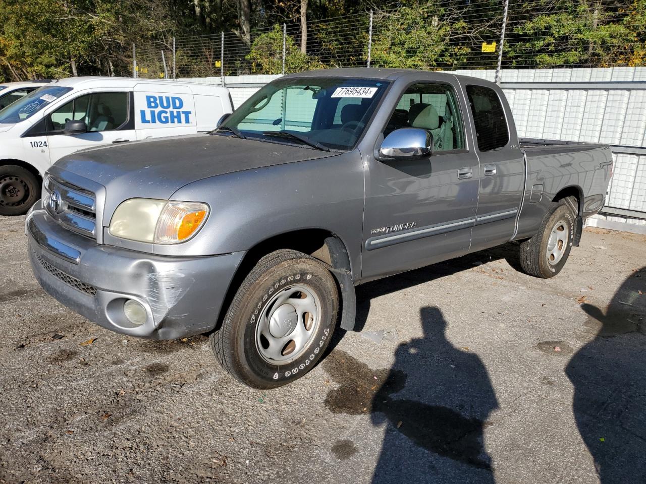 TOYOTA TUNDRA ACC 2006