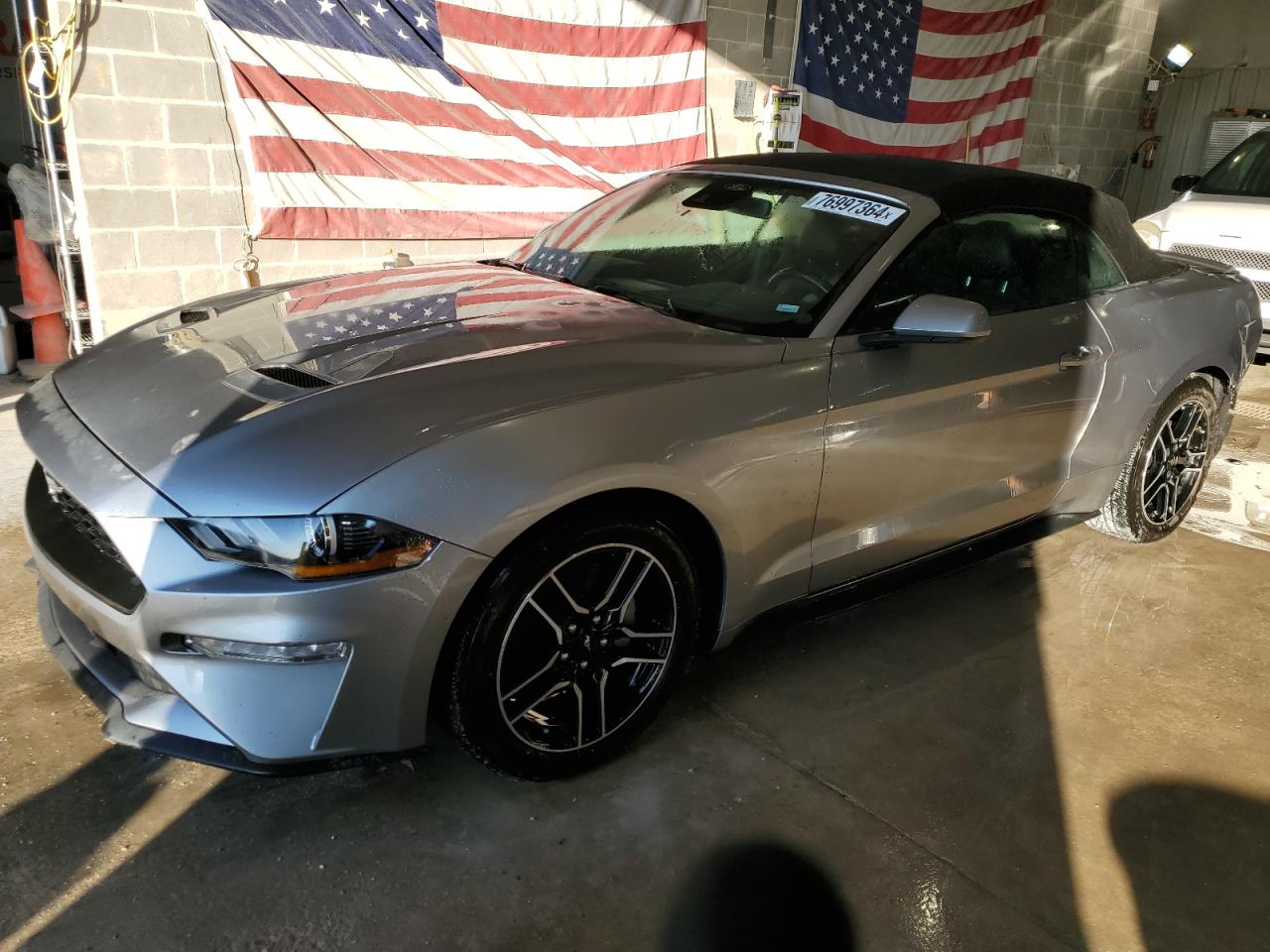 FORD MUSTANG 2022