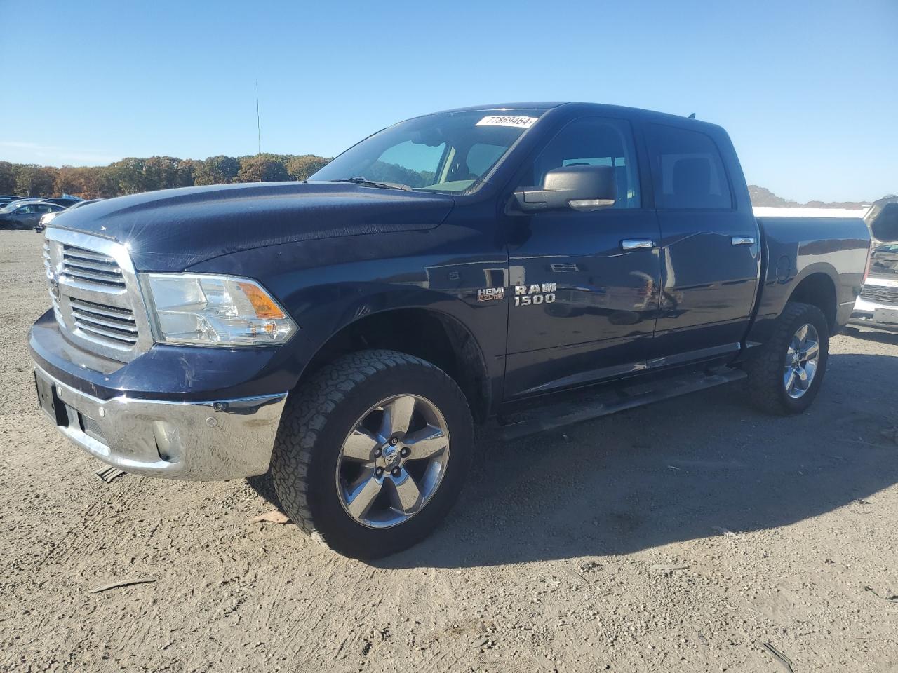 RAM 1500 SLT 2015
