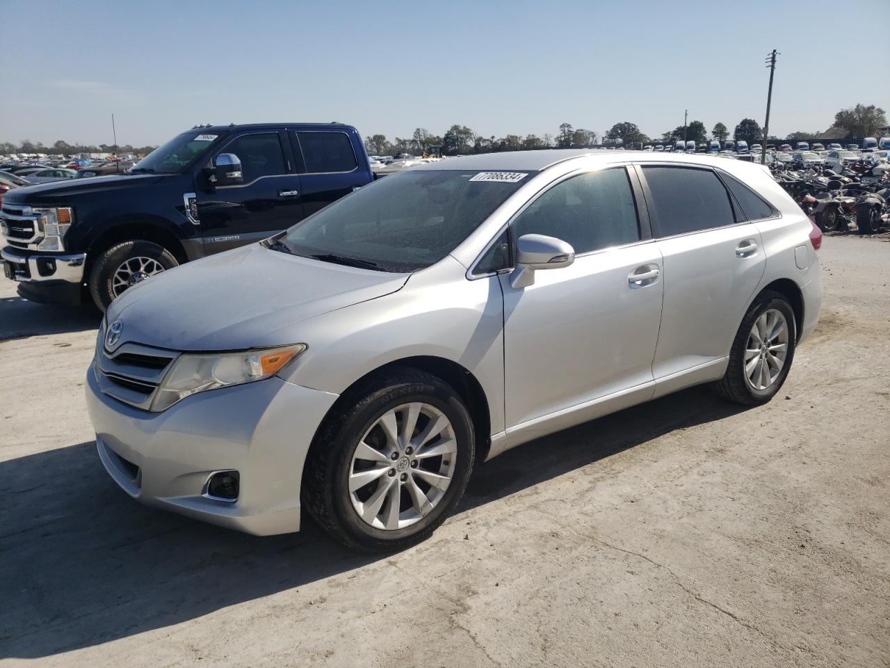 TOYOTA VENZA LE 2013