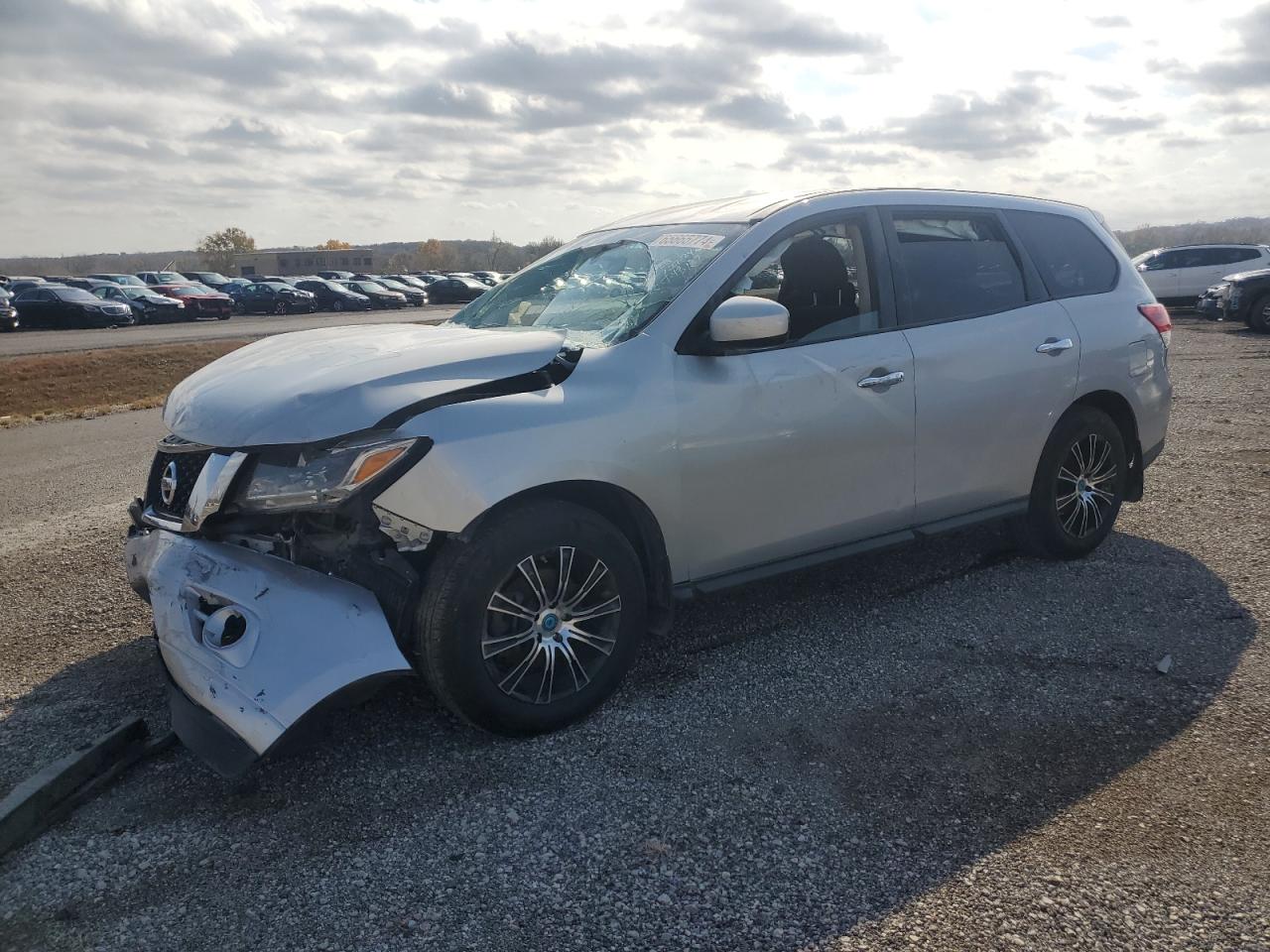 NISSAN PATHFINDER 2015