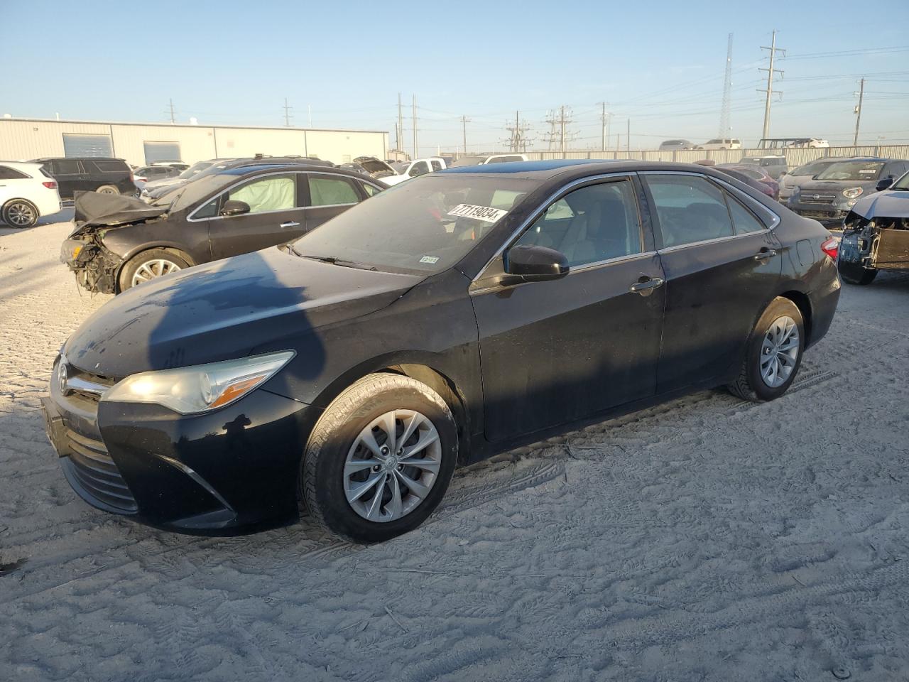 TOYOTA CAMRY LE 2016
