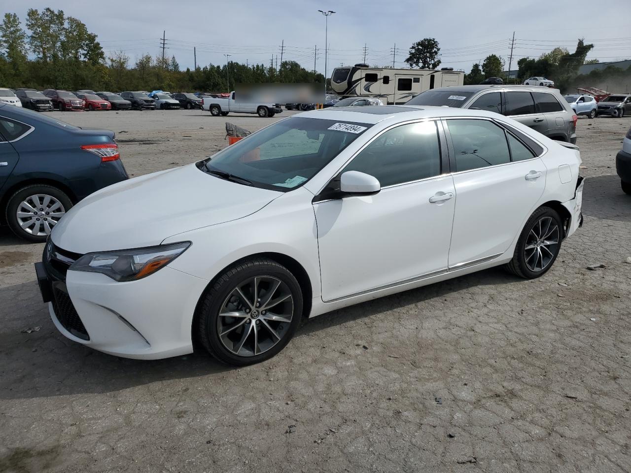 TOYOTA CAMRY LE 2016