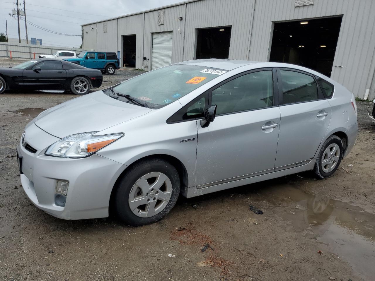 TOYOTA PRIUS 2011