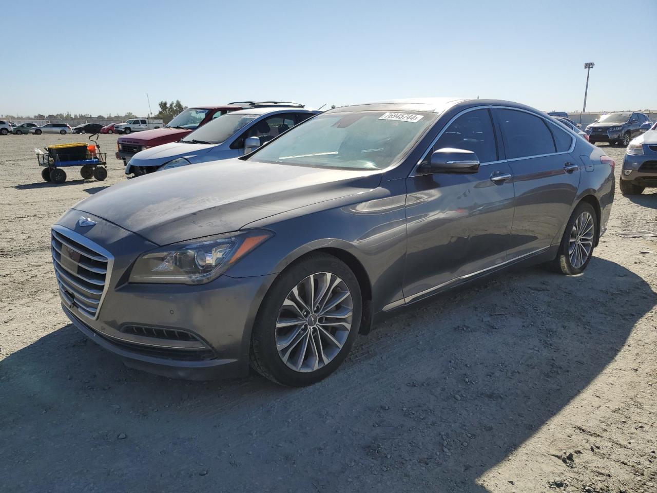 HYUNDAI GENESIS 3. 2015