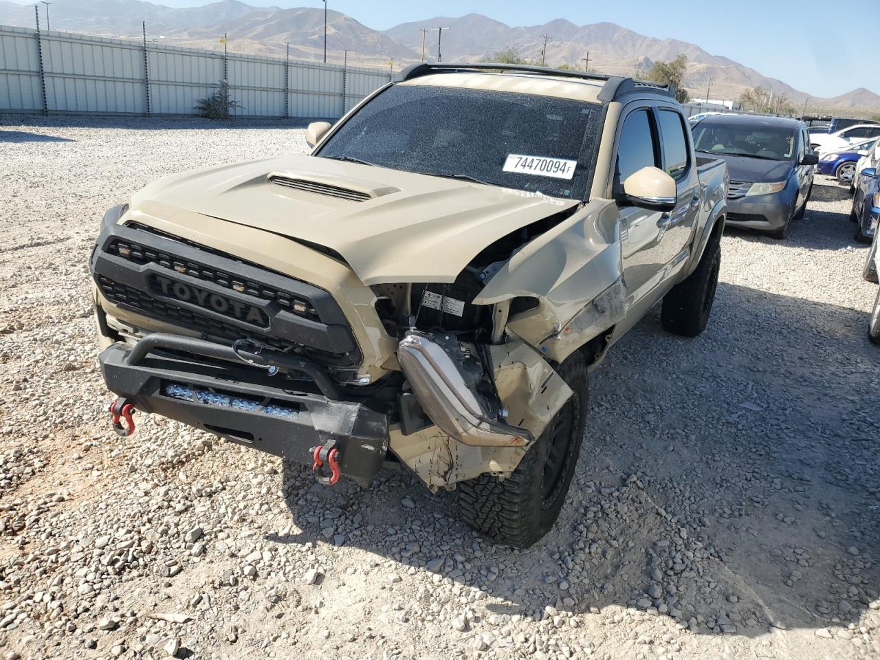 TOYOTA TACOMA 2016