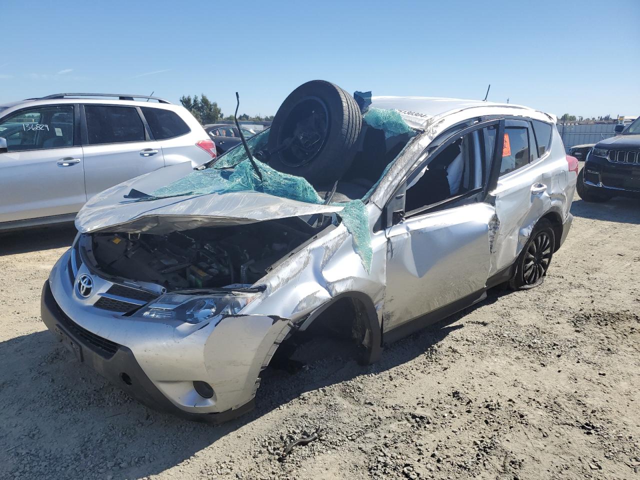 TOYOTA RAV4 LE 2015