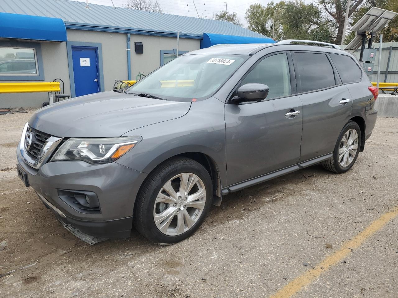 NISSAN PATHFINDER 2018