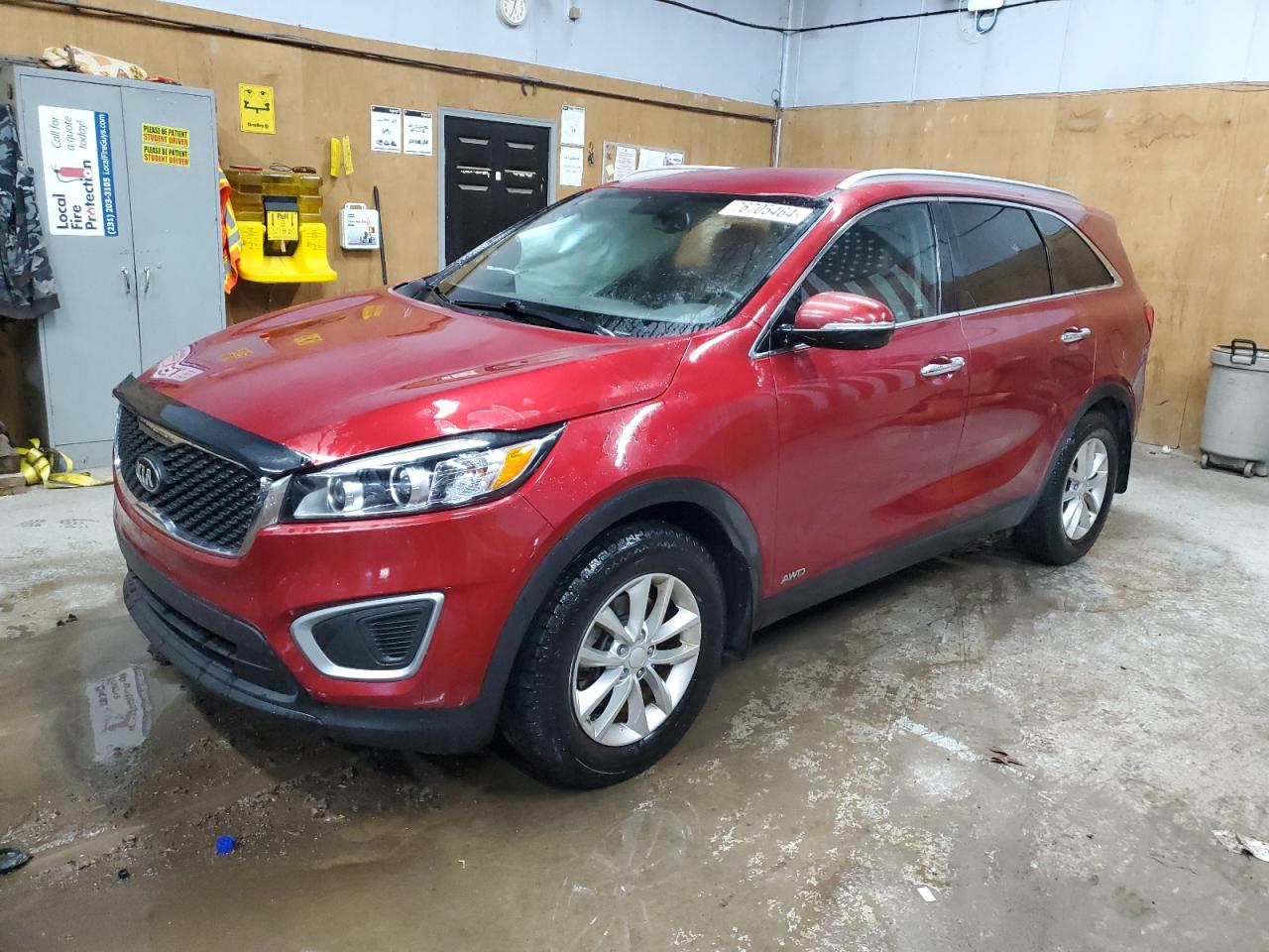 KIA SORENTO LX 2017