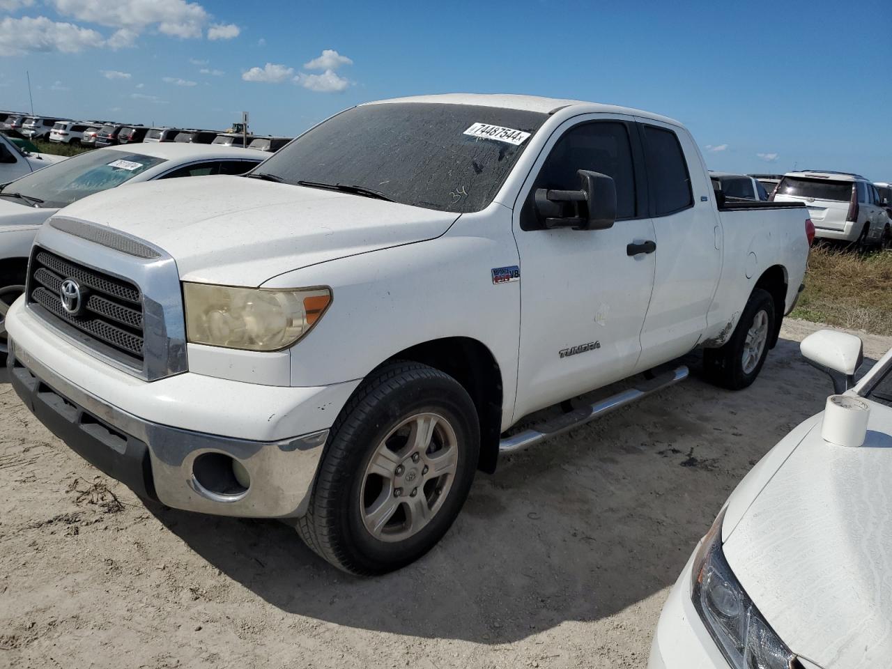 TOYOTA TUNDRA DOU 2009