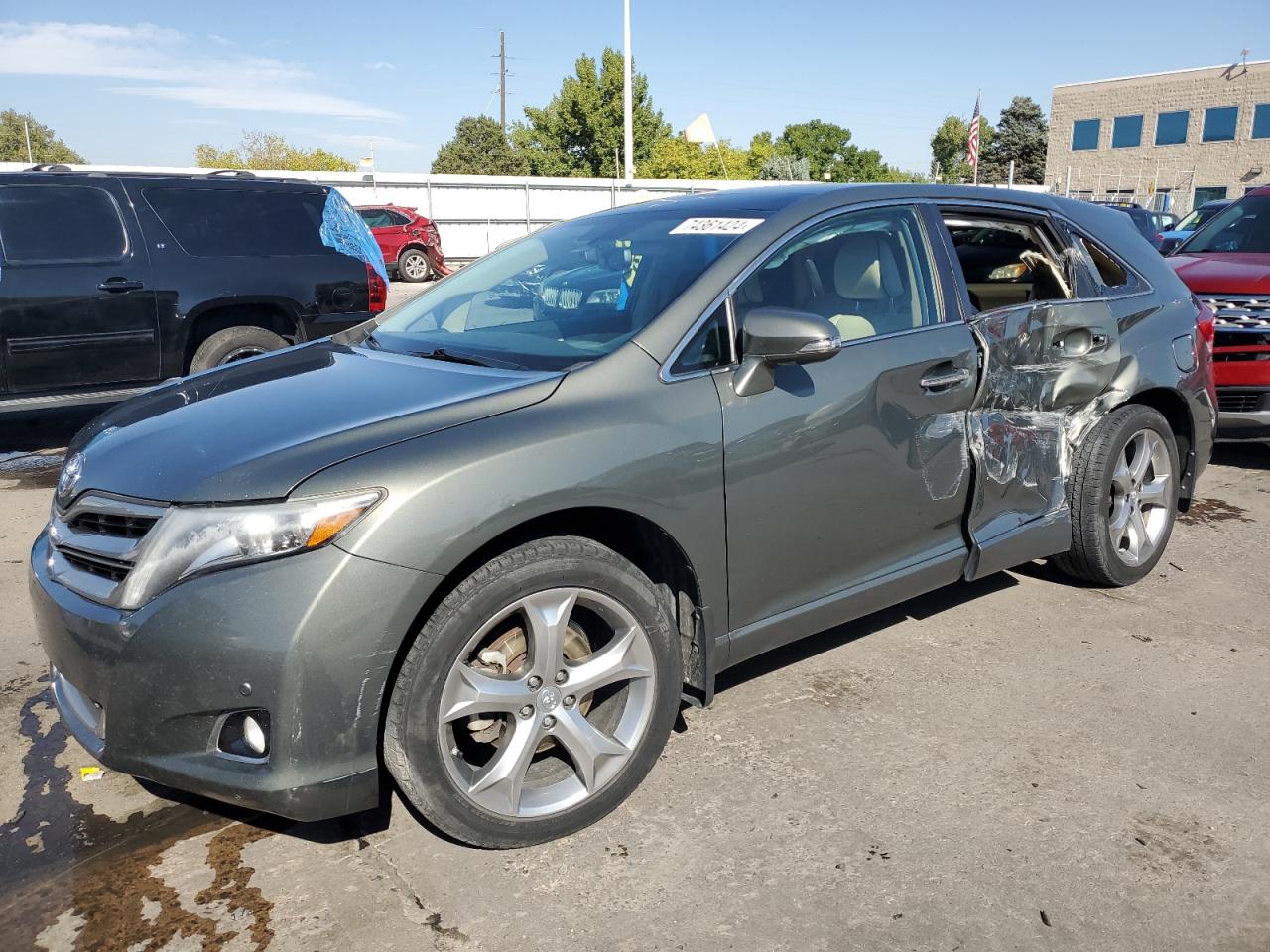 TOYOTA VENZA LE 2014