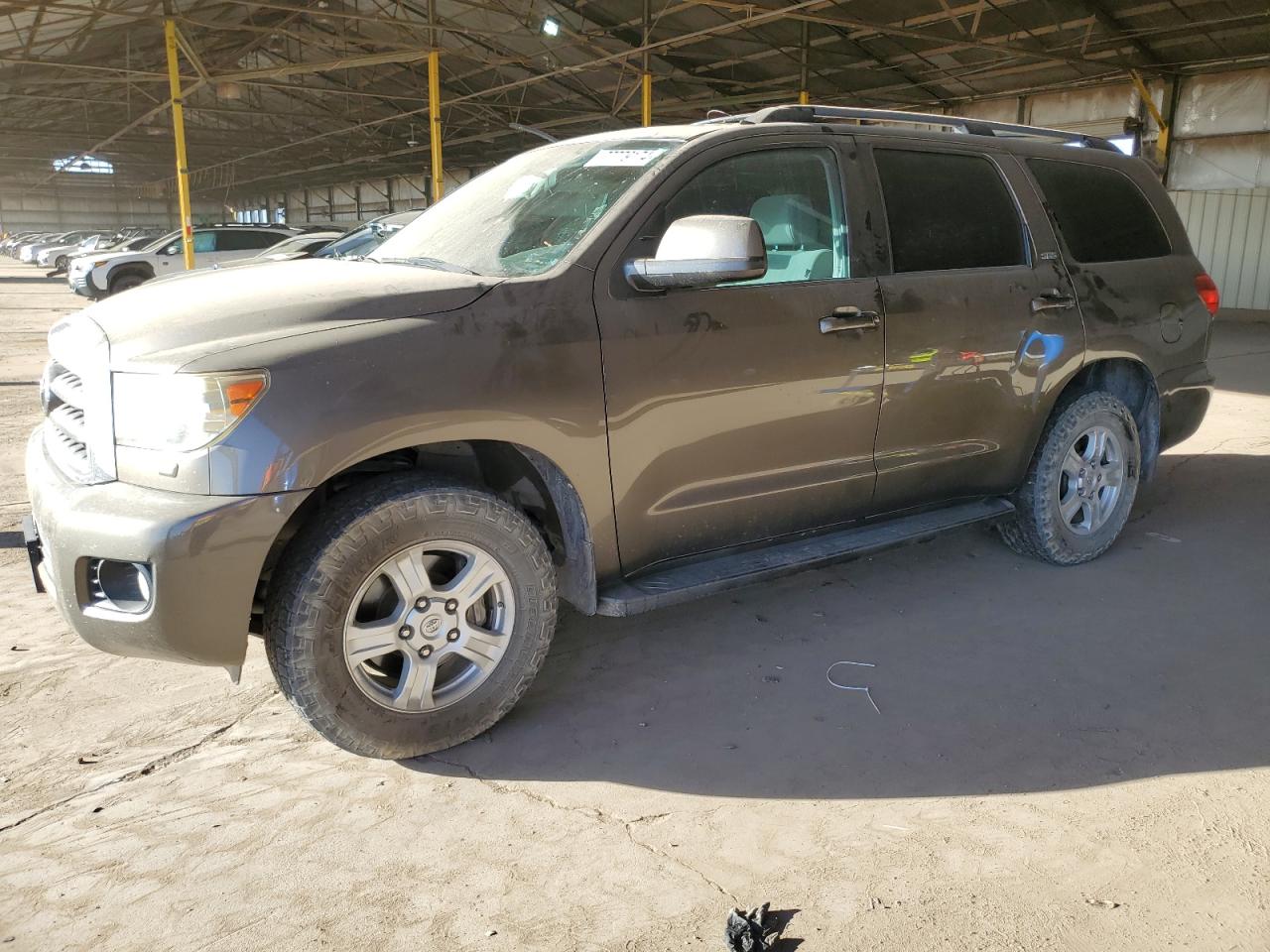 TOYOTA SEQUOIA SR 2016