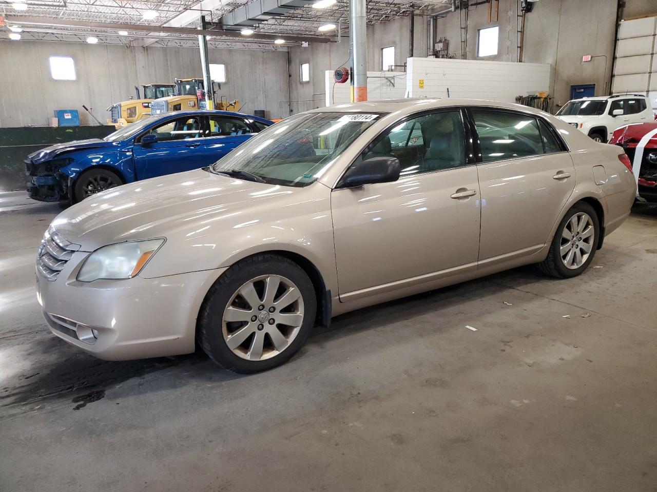 TOYOTA AVALON 2005