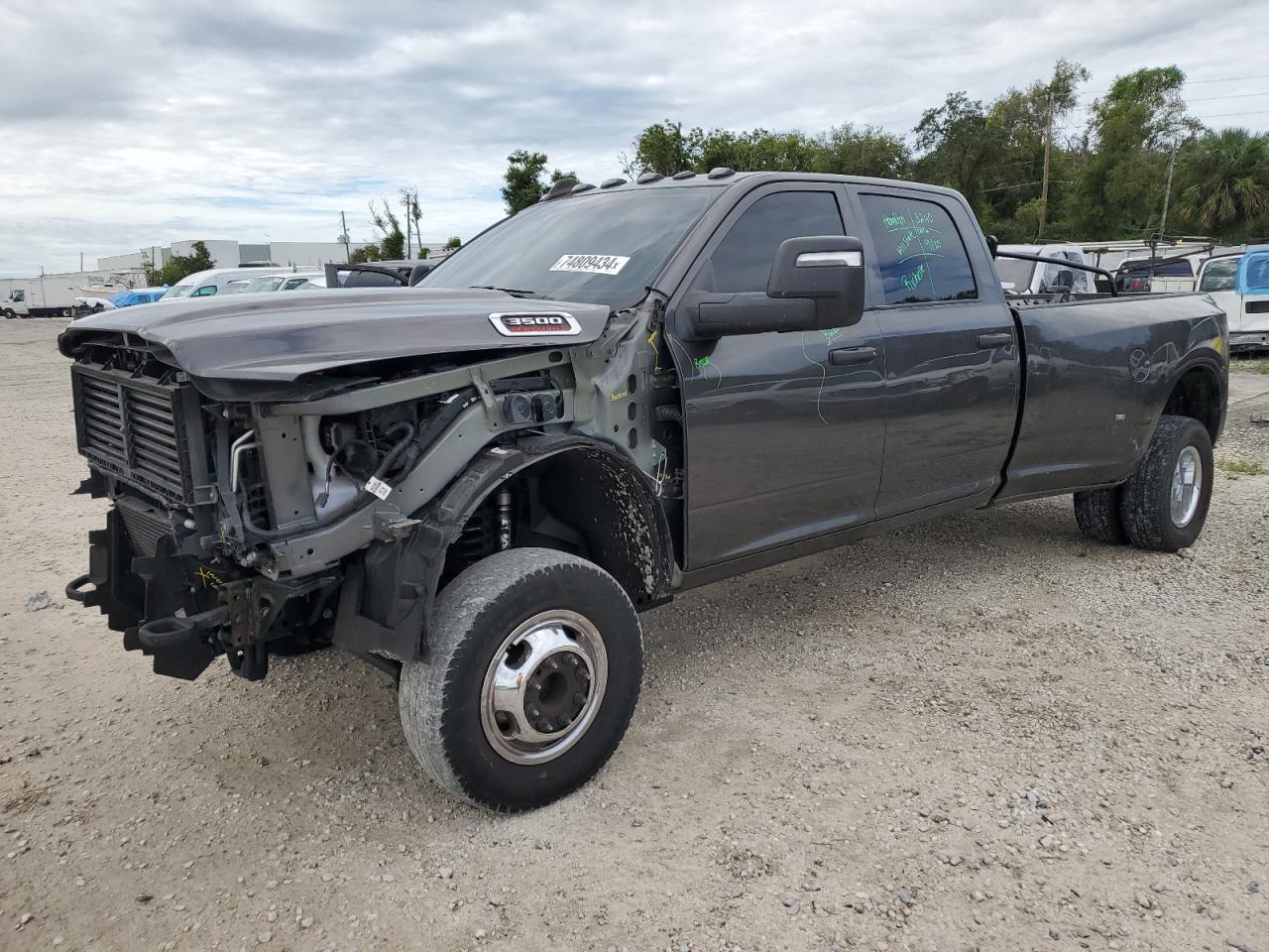 RAM 3500 TRADE 2023