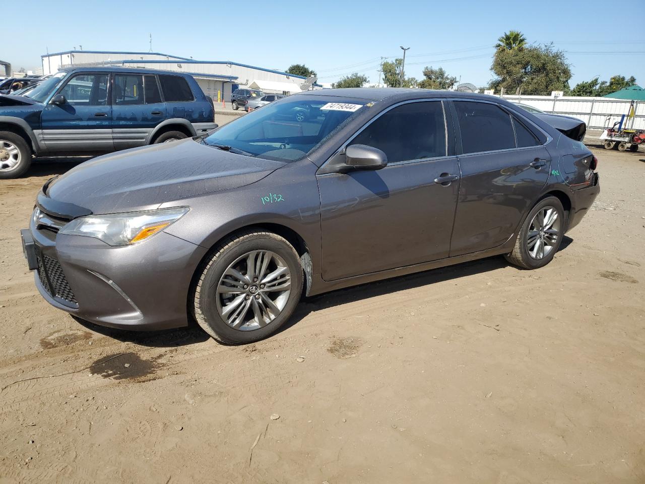 TOYOTA CAMRY LE 2017