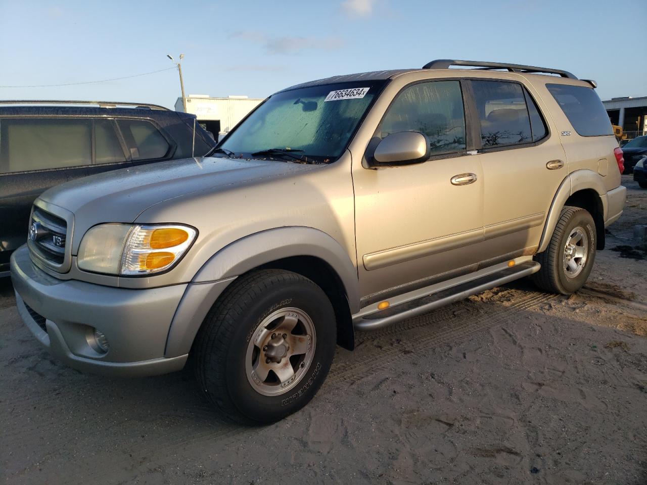 TOYOTA SEQUOIA SR 2004