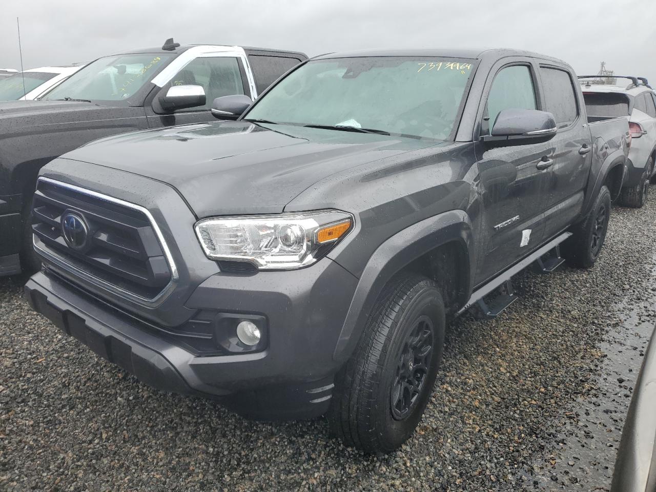 TOYOTA TACOMA DOU 2022