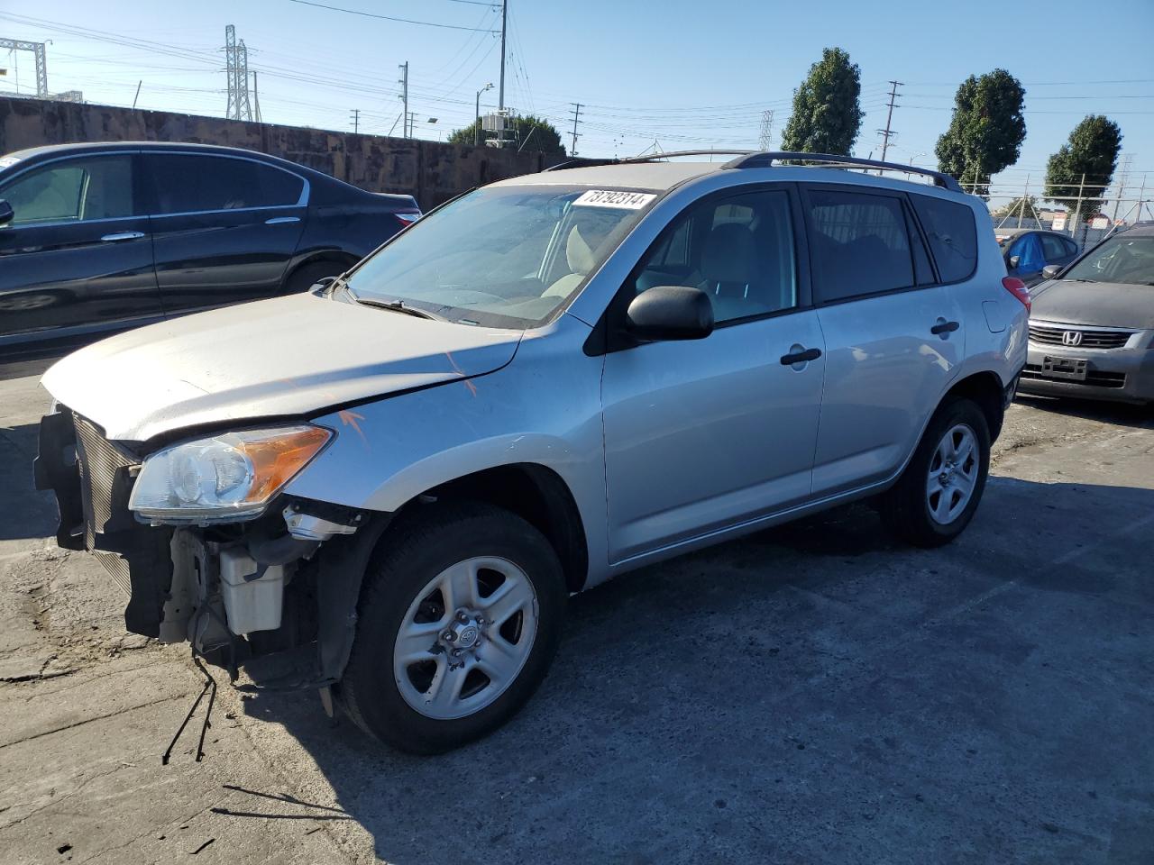 TOYOTA RAV4 2011
