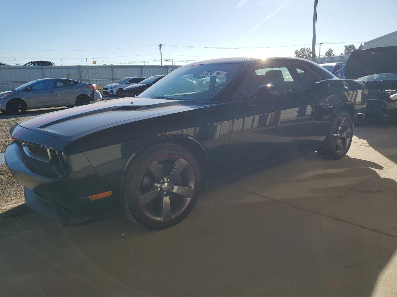 DODGE CHALLENGER 2012